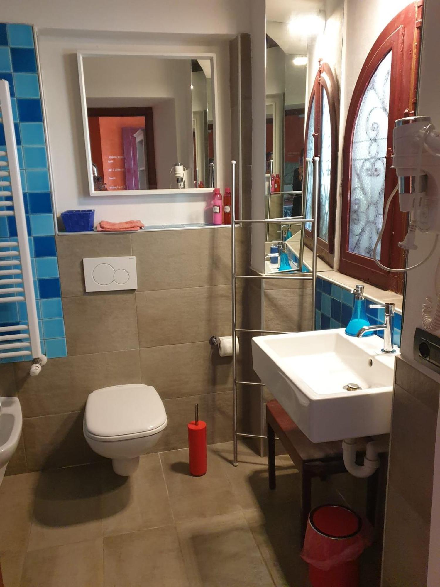 Bed and Breakfast Le Tre Arti Гавирате Экстерьер фото